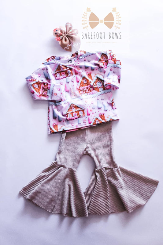 Gingerbread Longsleeve + Oatmeal Ribknit Bellbottoms